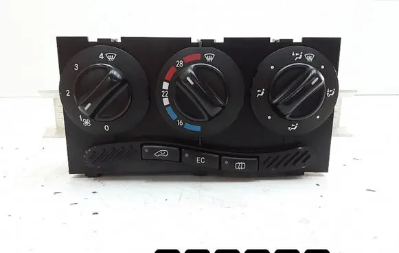 Mercedes-Benz A W168 Climate control unit 1688300485