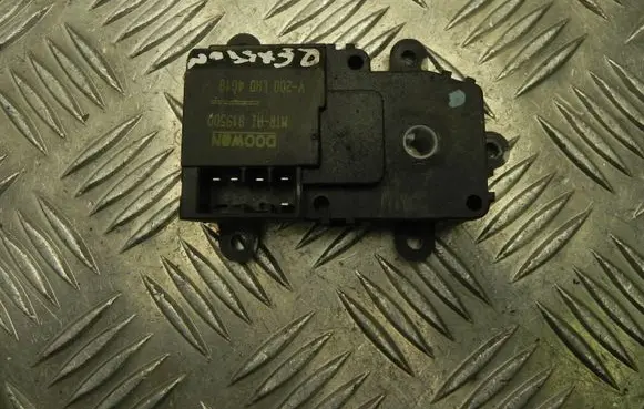 SsangYong Rexton Air flap motor/actuator 819500 V1056