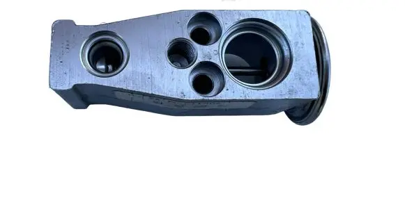 Air conditioning (A/C) expansion valve