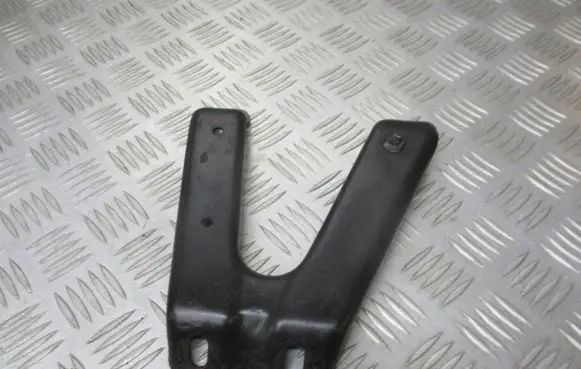 Hyundai Sonata Engine mounting bracket