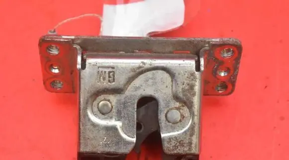 Opel Meriva A Tailgate/trunk/boot lock/catch/latch 