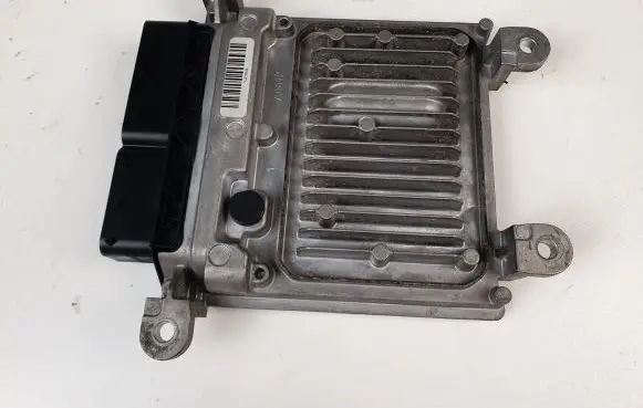 Mercedes-Benz E W212 Engine control unit/module A0064461540 A6519007500