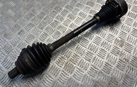 Skoda Octavia Mk2 (1Z) Front driveshaft