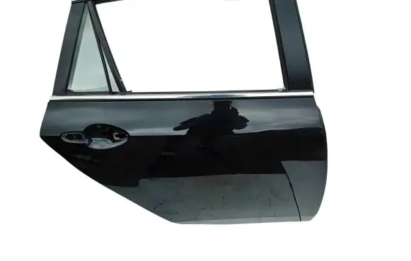 Mazda 6 Rear door