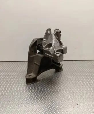 Peugeot Expert Engine mount bracket 4A110010