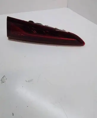 Tailgate rear/tail lights