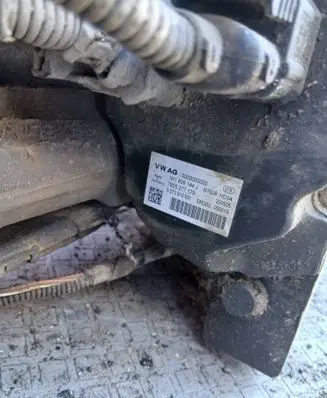 Volkswagen PASSAT B6 Steering rack 1K1909144J