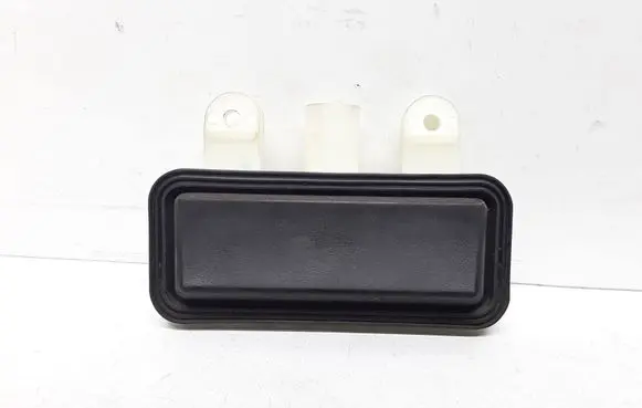 Mercedes-Benz E W212 Tailgate opening switch 2218702410