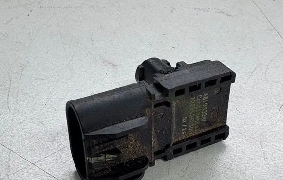 Dodge RAM 1500 DS Air pressure sensor 68199324AA
