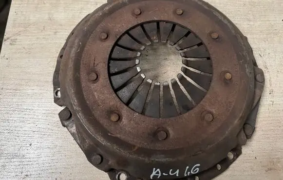Audi A4 S4 B5 8D Pressure plate 