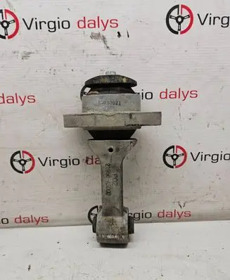 KIA Ceed Engine mount bracket