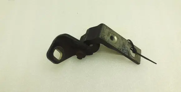 Ford Galaxy Front door lower hinge 6M21U22810AB
