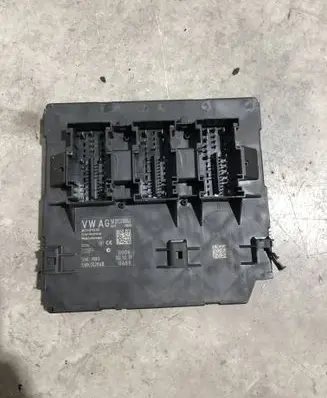 Volkswagen Scirocco Comfort/convenience module 5K0937086J
