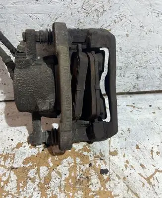 BMW 1 E81 E87 Front brake caliper