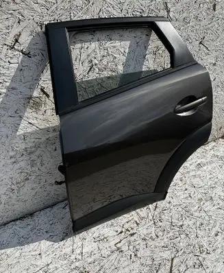 Mazda CX-3 Rear door 