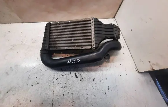 Opel Zafira A Intercooler radiator 24436438 81770