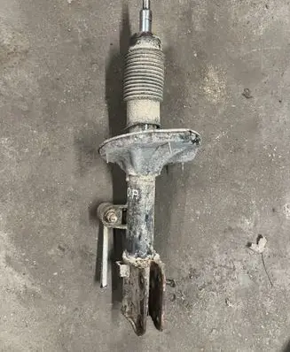 Front shock absorber/damper