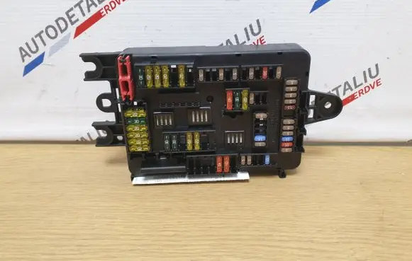 BMW 1 F20 F21 Fuse module 9337880 61149337880