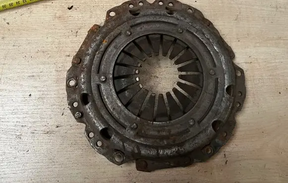 Opel Astra G Pressure plate 