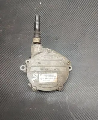 Mercedes-Benz A W169 Vacuum pump A6402300365 040706023