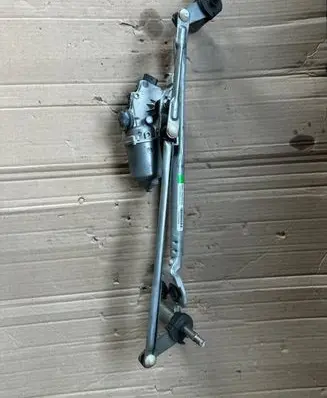 BMW X5 F15 Front wiper linkage and motor 7350336 AX1590606131