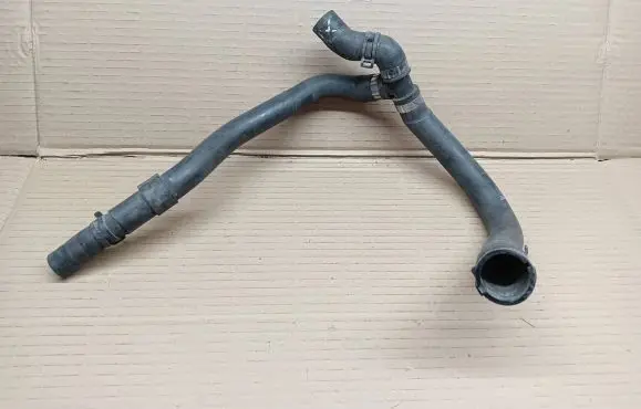 Volkswagen Golf VII Engine coolant pipe/hose 5Q0122051CM