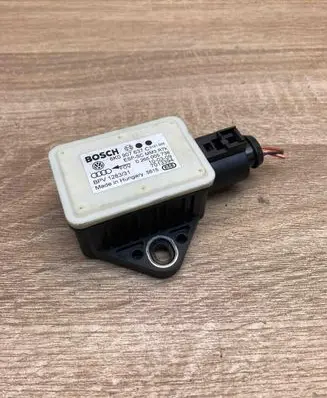 Audi A4 S4 B8 8K ESP acceleration yaw rate sensor 8K0907637C 0265005738