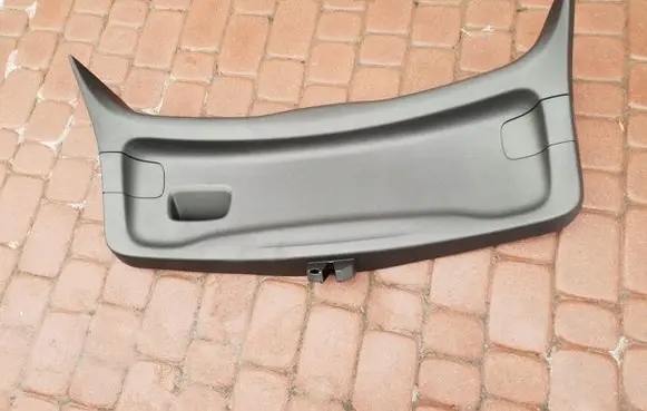 Opel Astra K Tailgate trim 39075514