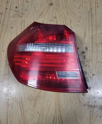 BMW 1 E81 E87 Rear/tail lights 718425508 85038434