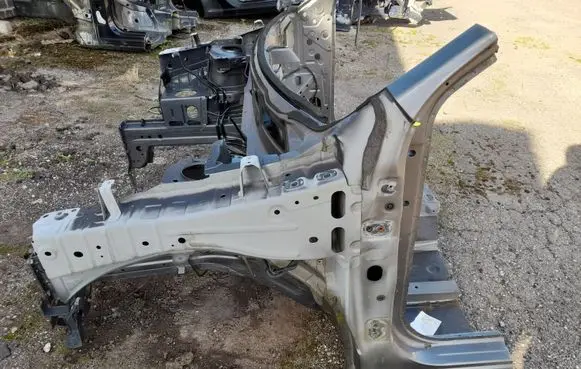 Nissan Qashqai Front quarter panel 
