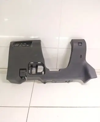 Nissan Leaf II (ZE1) Dashboard lower bottom trim panel 681065SH0B