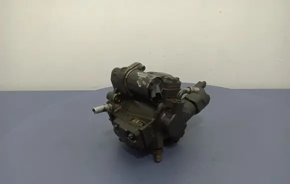 Peugeot 407 Fuel injection high pressure pump 9654091880