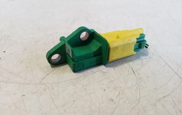 Audi A6 S6 C6 4F Airbag deployment crash/impact sensor 1K0909606