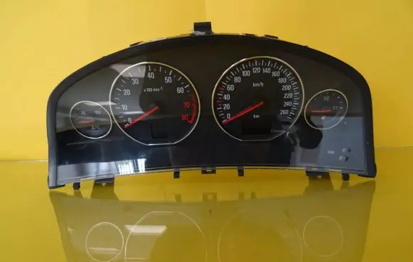 Opel Signum Speedometer (instrument cluster) 13136725HN
