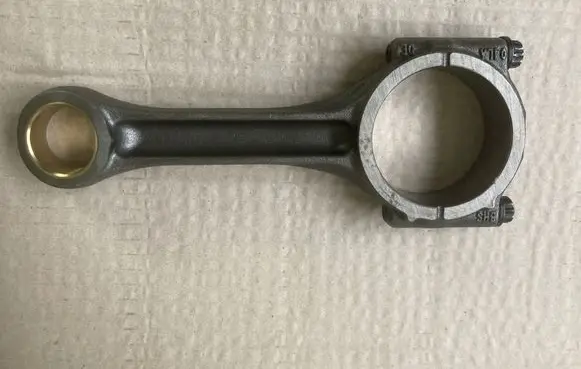 Volkswagen Golf VII Connecting rod/conrod 04L105401A 04LA
