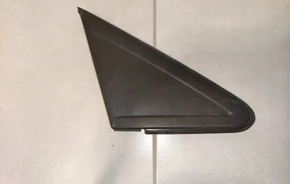 Ford Focus Fender trim (molding) 4M51A16003A