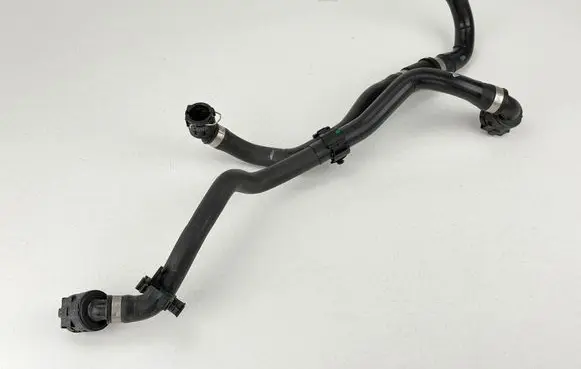 BMW i4 Engine coolant pipe/hose 8475693 1626973