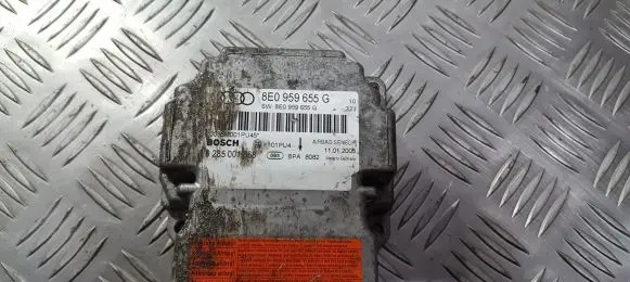 Audi A4 S4 B6 8E 8H Airbag control unit/module 8e0959655g 0285001668