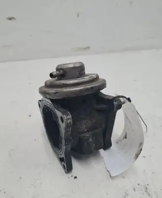 Skoda Roomster (5J) EGR valve 038129637D