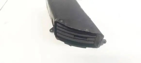 Subaru Legacy Dash center air vent grill