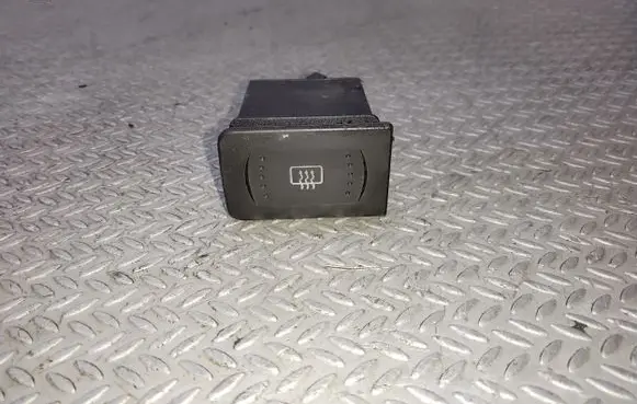 Volkswagen Golf IV Windscreen/window heater switch 1J0959621C