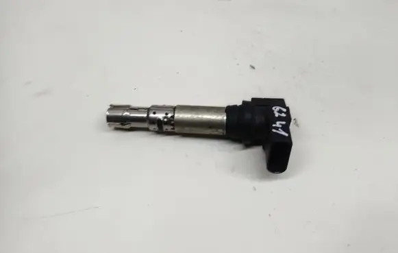 Volkswagen Jetta V High voltage ignition coil 036905715 78180004 23704