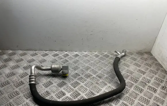 BMW 4 F36 Gran coupe Air conditioning (A/C) pipe/hose 9364656