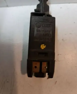 Volkswagen Golf IV Brake pedal sensor switch 191945515B