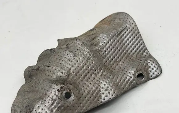 Volvo V60 Heat shield in engine bay 30777164