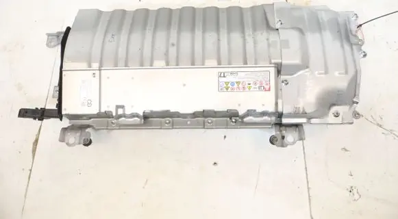 Toyota Corolla E160 E170 Hybrid / electric car battery 