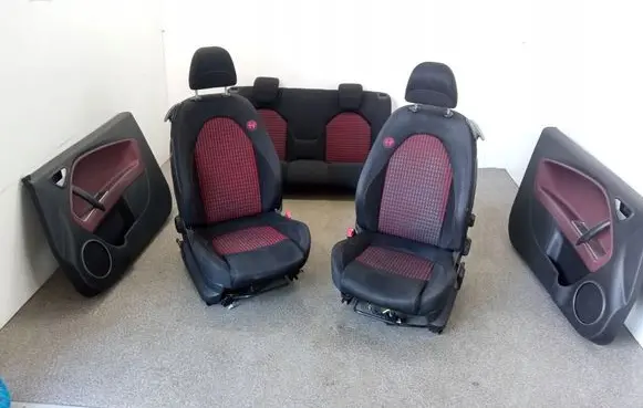 Alfa Romeo Mito Seat set 