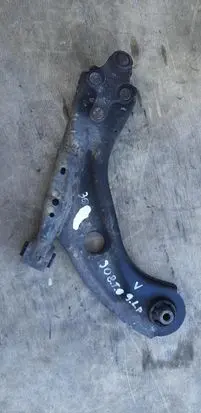 Peugeot 308 Front control arm 200331074A