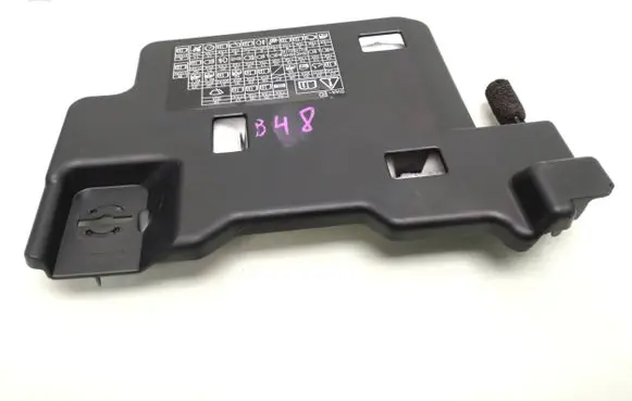Honda CR-V Fuse box cover 77340SWA Sfp0008