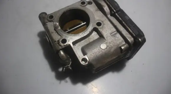 Suzuki Swift II Engine shut-off valve 69L08P03